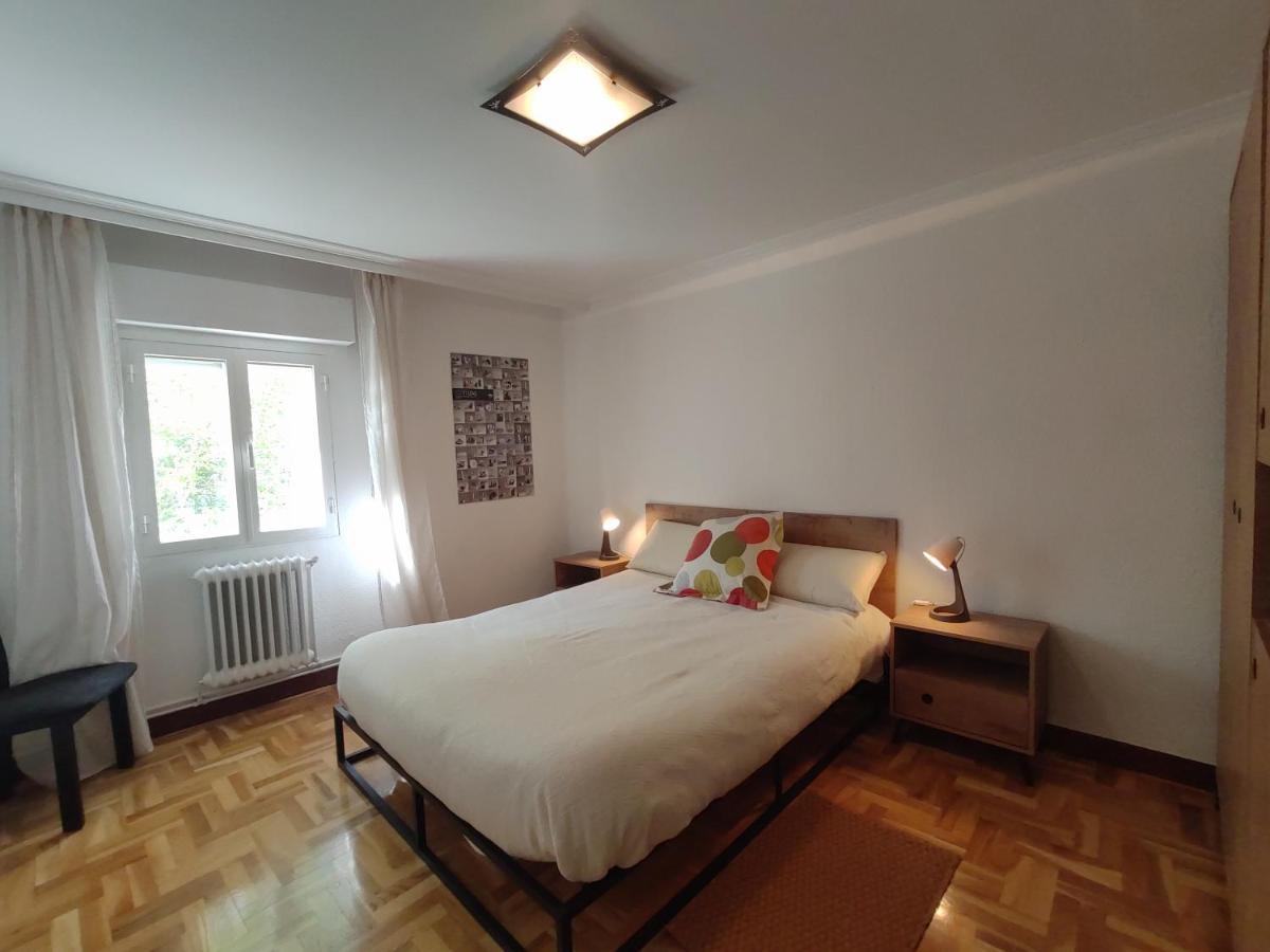 Apartamento Pamplona A 10 Minutos Del Centro Eksteriør billede